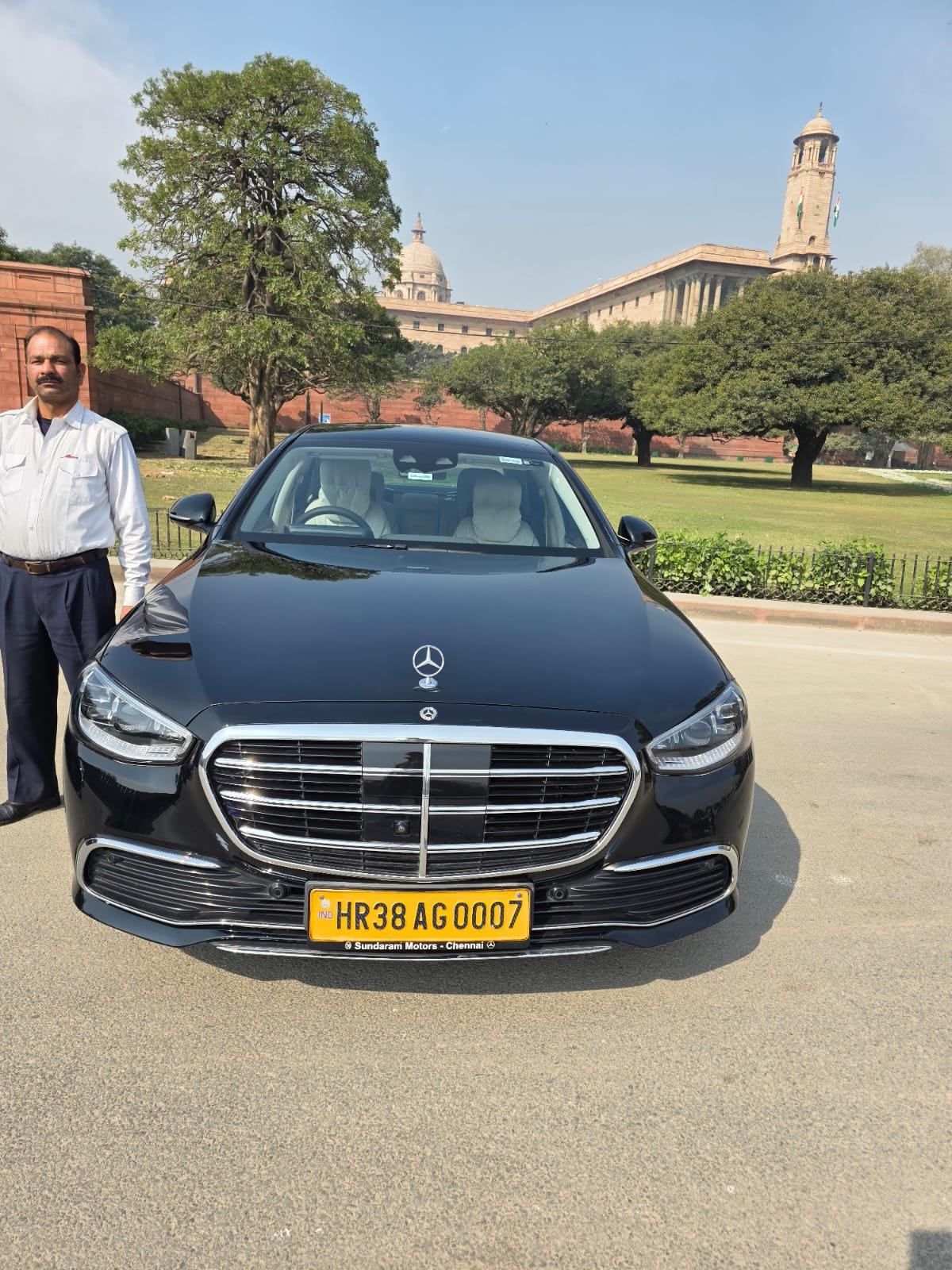 Rent New Mercedes S-Class 450 in India